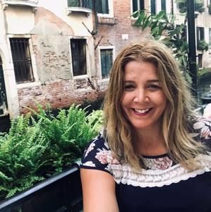 Meet your Posher, Josée